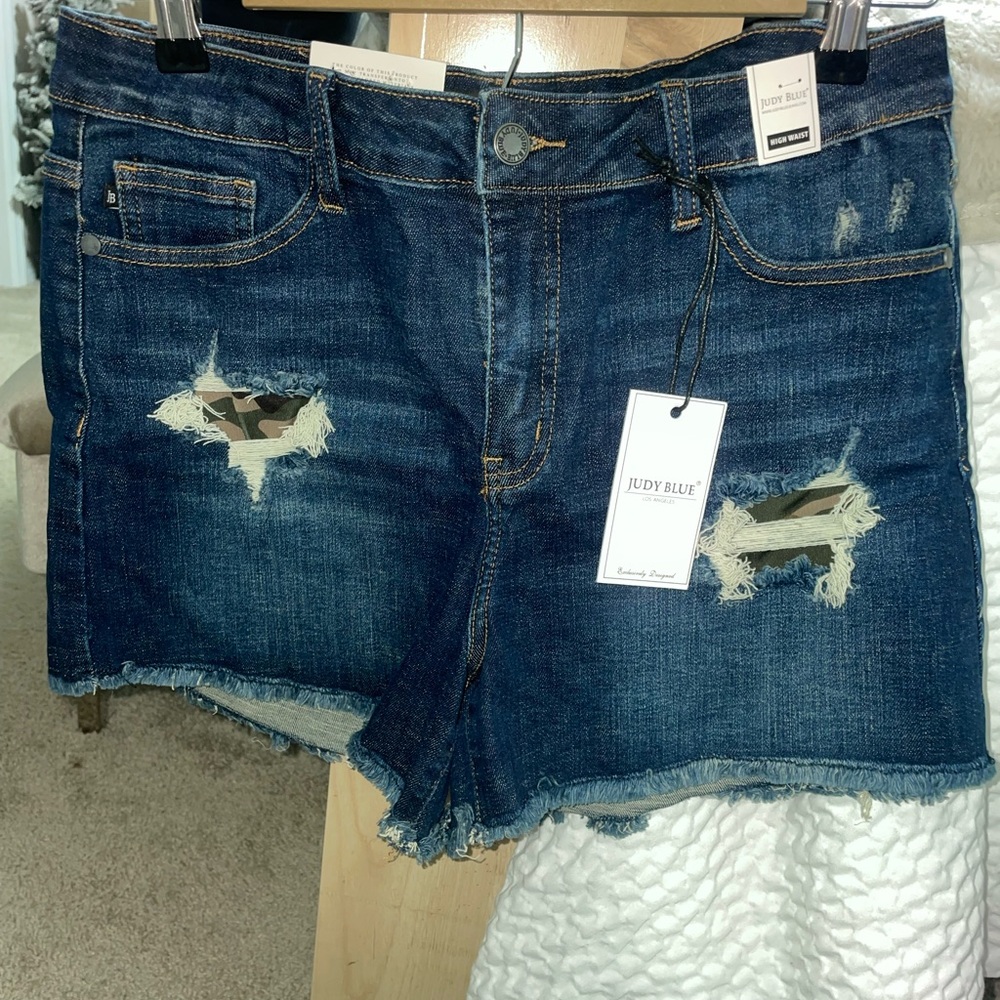 Judy Blue Distressed Denim Shorts - Deep Blue